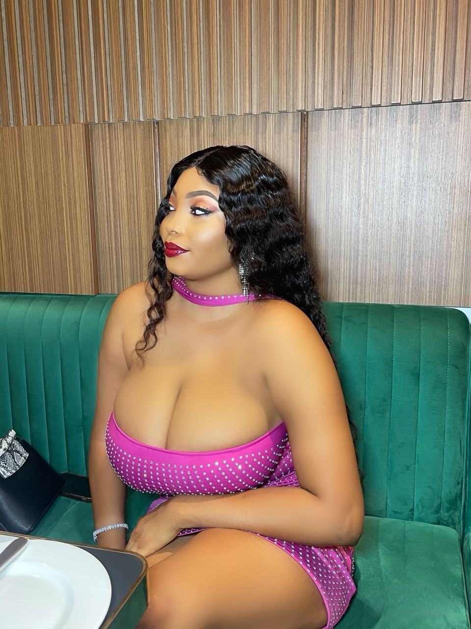Naijaadultruns-Armani-image